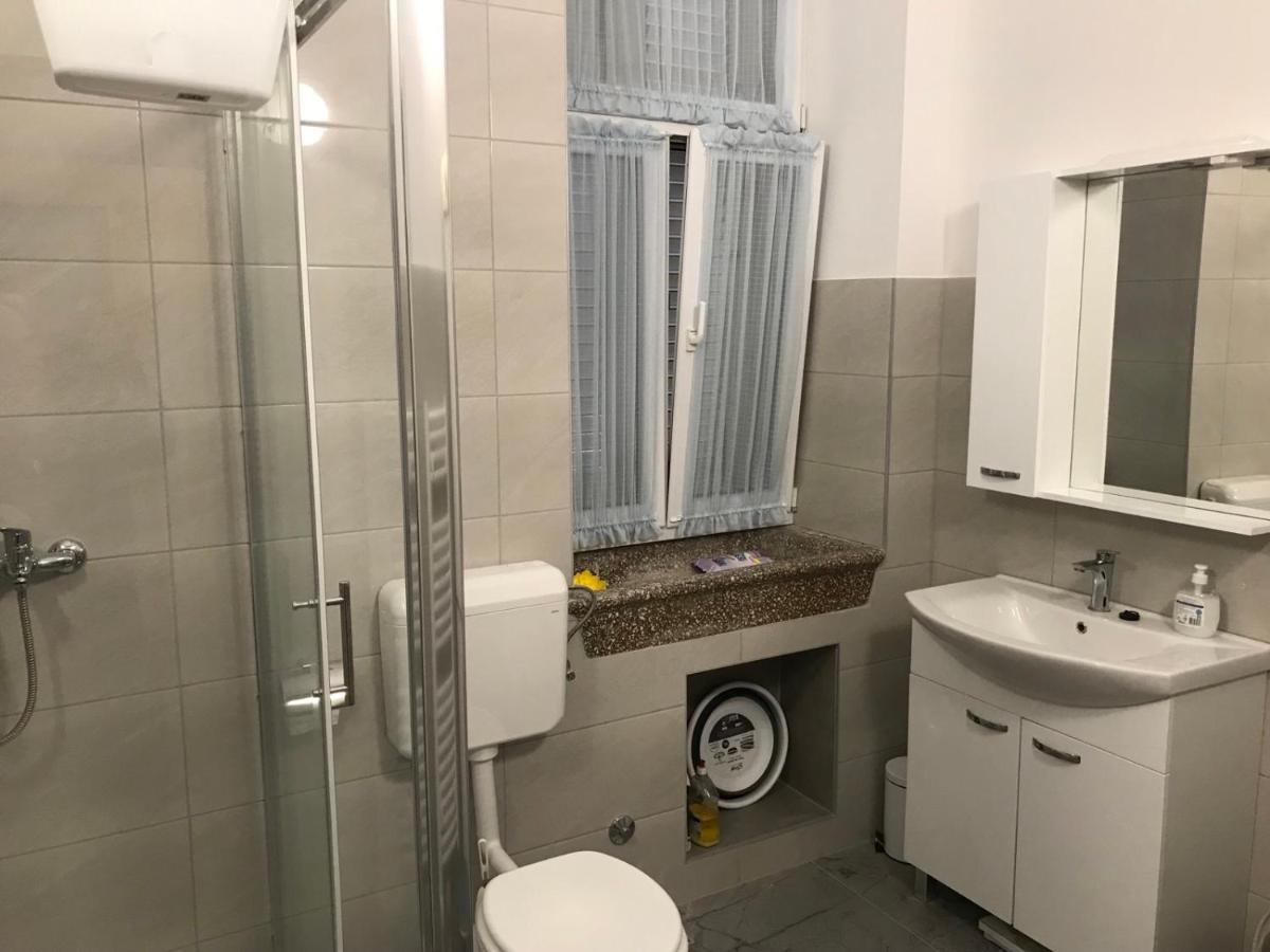 Appartamento Pergul Kaštela Esterno foto